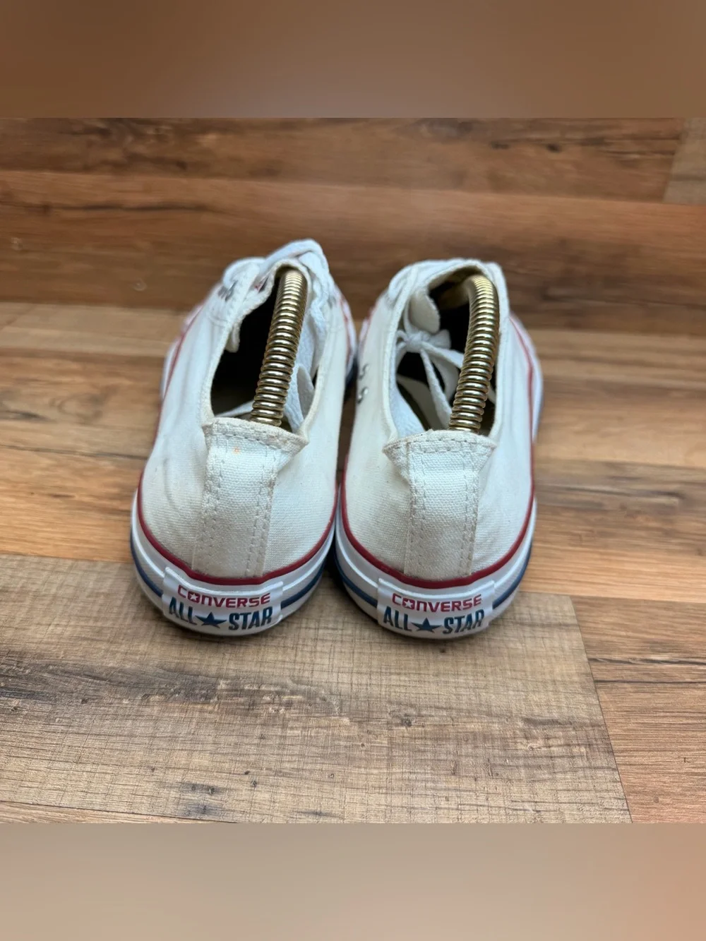 Converse size Women 11 White Low Top Canvas Sneakers with Red Trim - Picture 3 of 8